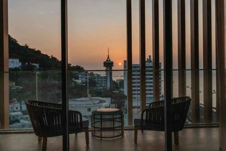 Deluxe Suite Double Ocean View Balcony